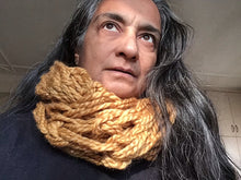 Load image into Gallery viewer, Golden Infinity Scarf.
