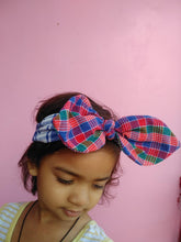 Load image into Gallery viewer, Checkered Bow hair bands
