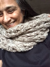 Load image into Gallery viewer, Soft Fuzz Grey Wool Infinity Scarf.
